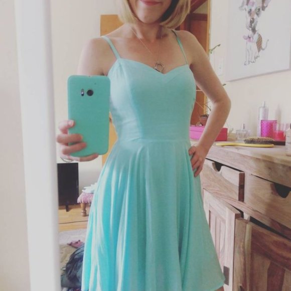 🎉 2 Time🥂HP🥂Talula Lipinski Dress - Picture 2 of 4